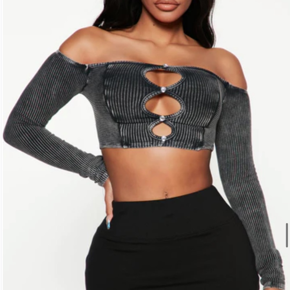Medium crop top